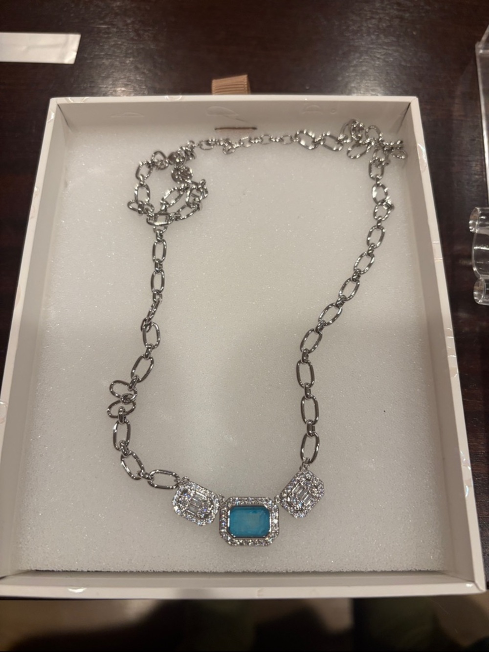 Ocean Blue Quartz on Rhodium